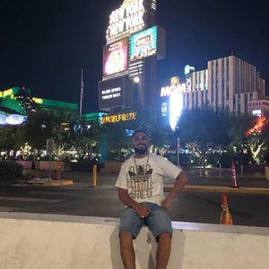 Meet your Posher, Yalda